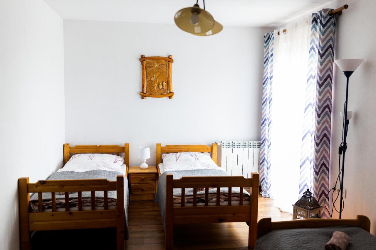 Rodzinny Apartament Folker Wegierska Gorka Exterior foto